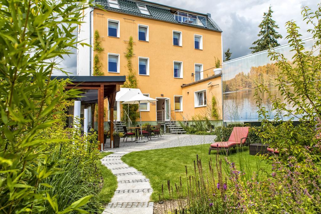Sonn'Idyll Hotel & Saunalandschaft Rathenow Esterno foto