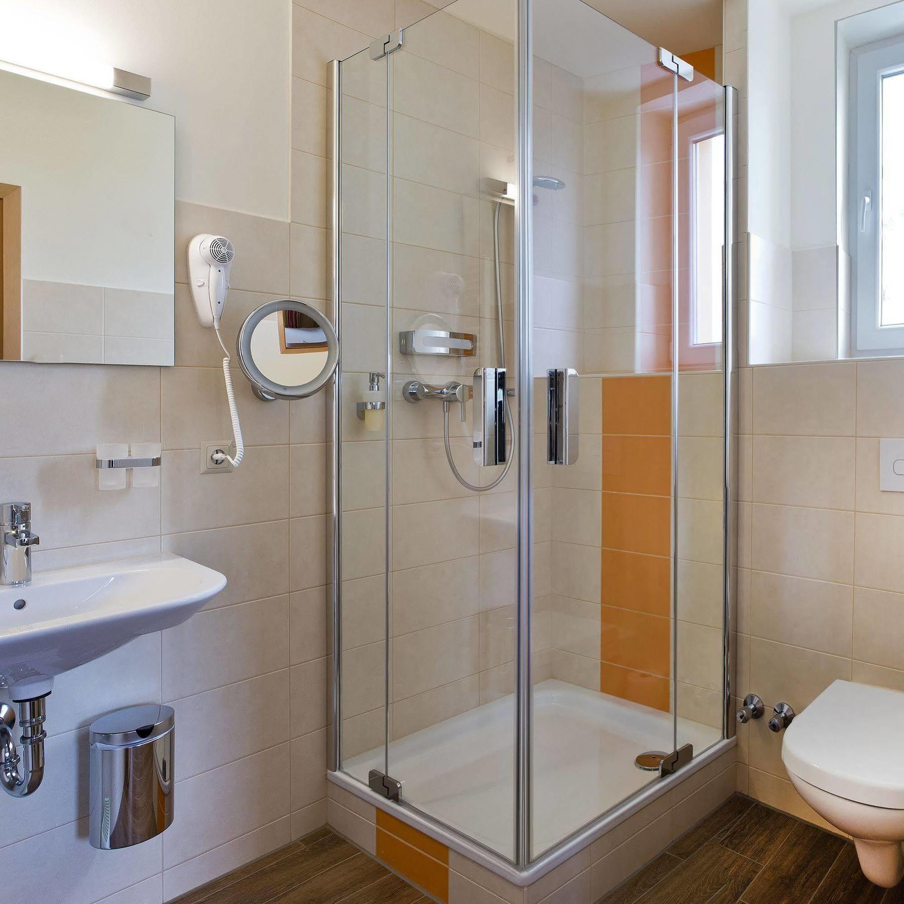 Sonn'Idyll Hotel & Saunalandschaft Rathenow Esterno foto