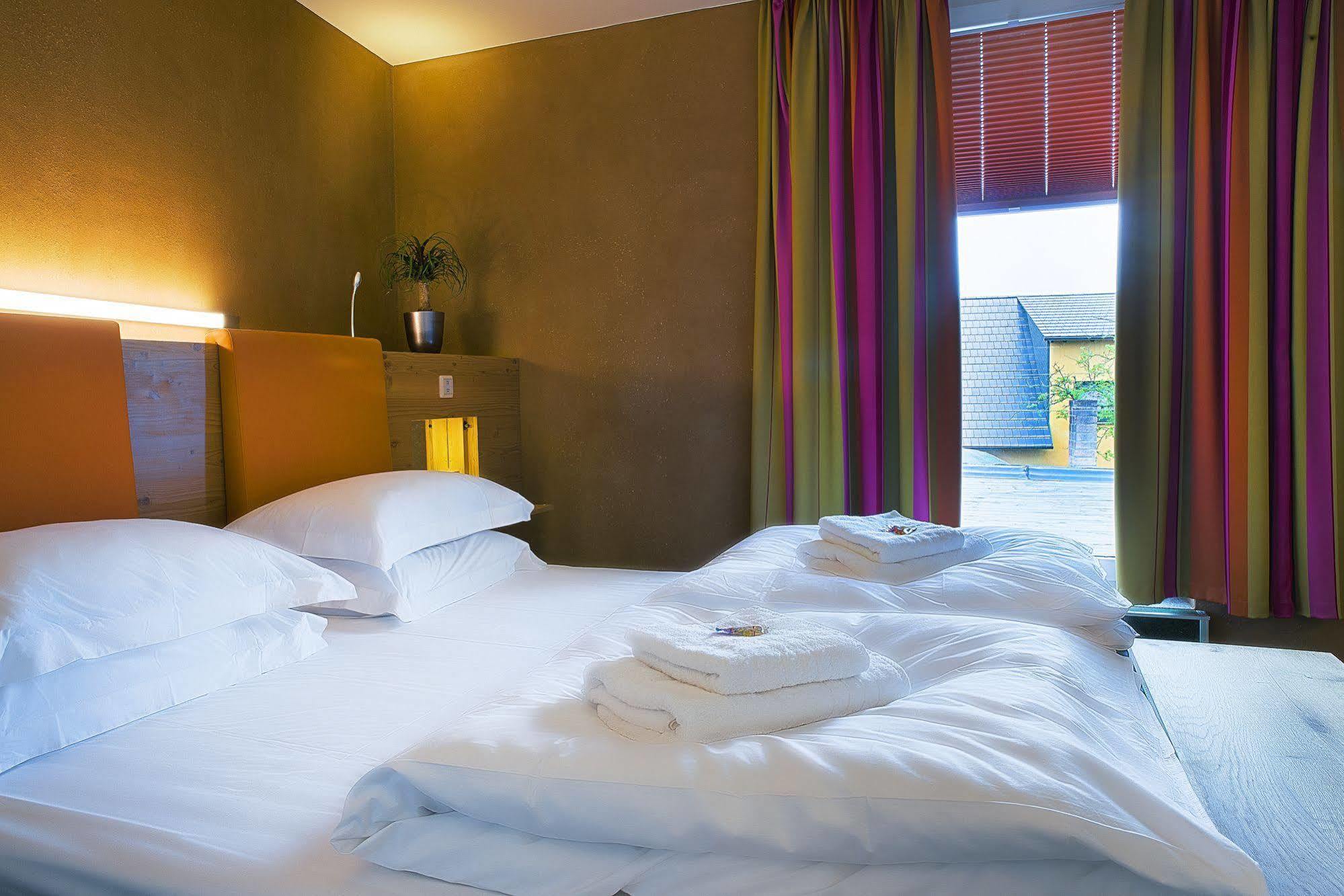 Sonn'Idyll Hotel & Saunalandschaft Rathenow Esterno foto