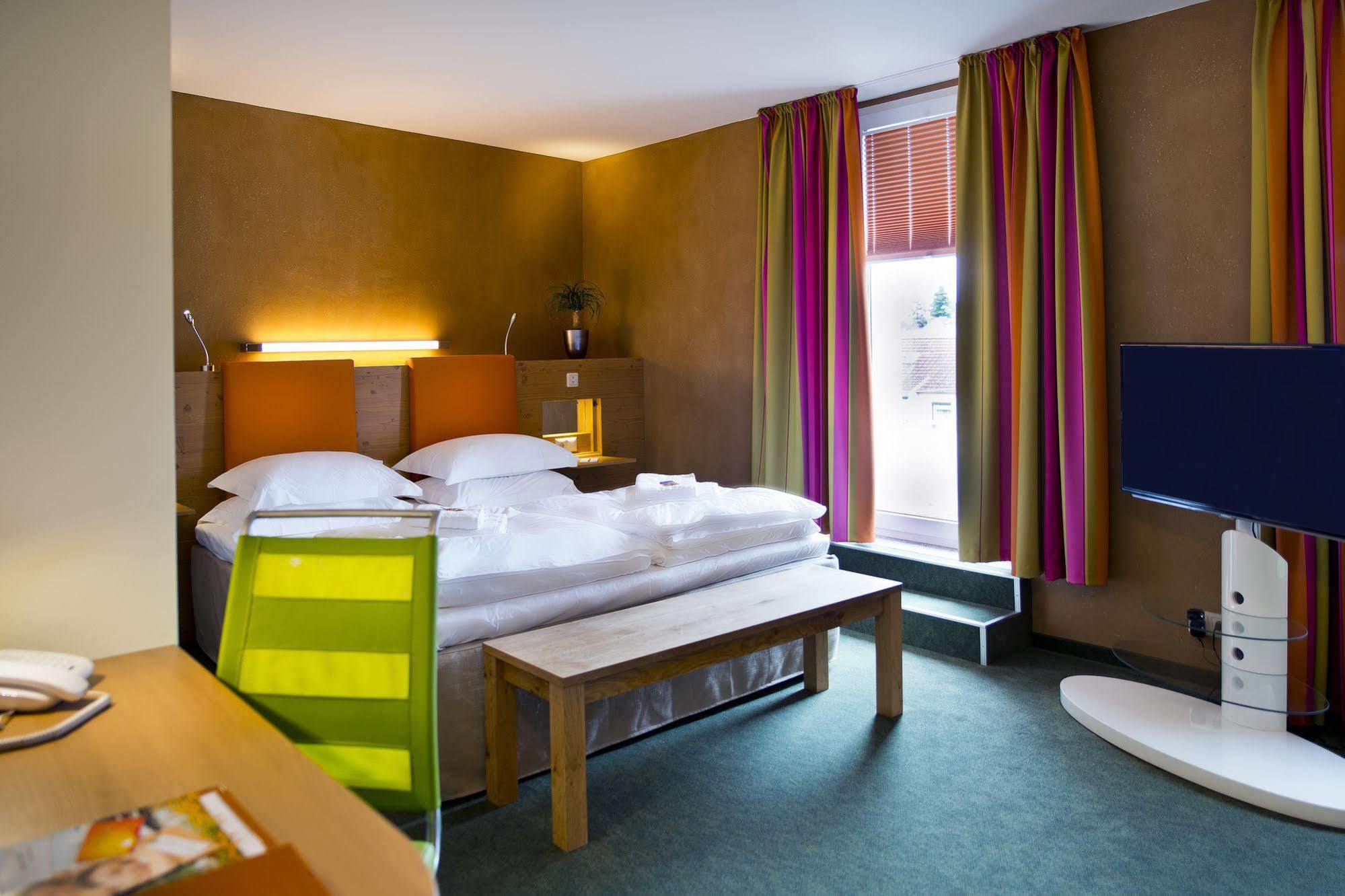 Sonn'Idyll Hotel & Saunalandschaft Rathenow Esterno foto