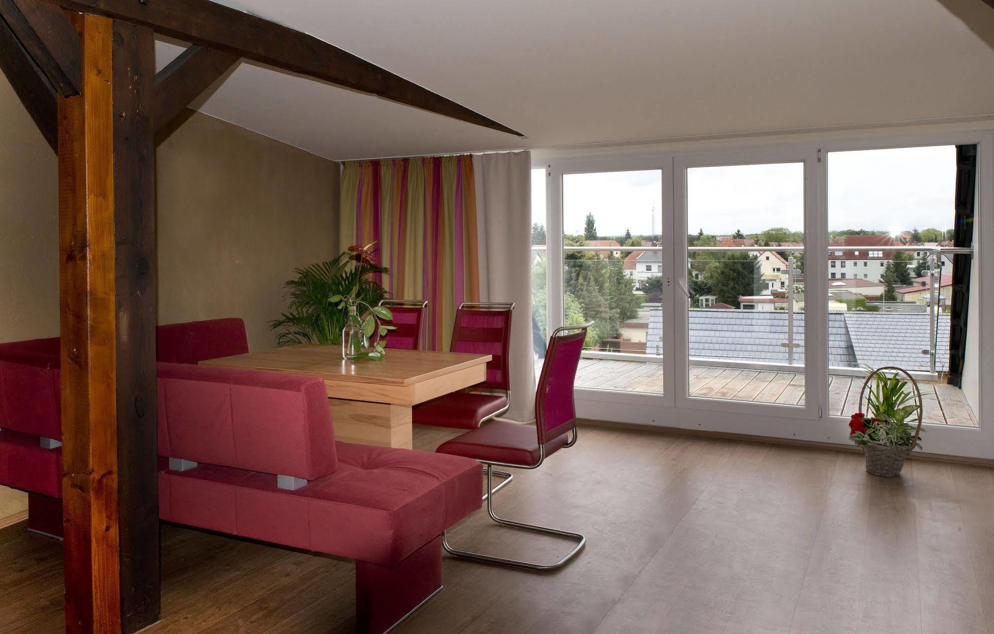Sonn'Idyll Hotel & Saunalandschaft Rathenow Esterno foto