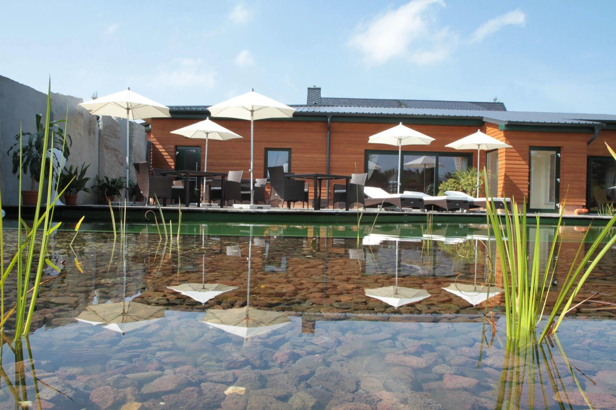 Sonn'Idyll Hotel & Saunalandschaft Rathenow Esterno foto